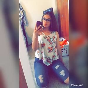 Meet your Posher, Angelina